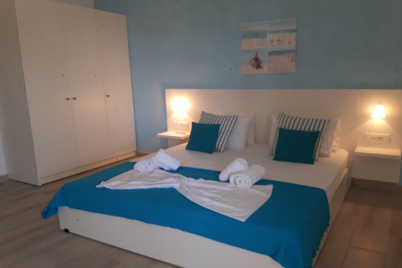Amazona Aparthotel Agia Pelagia  Exterior photo