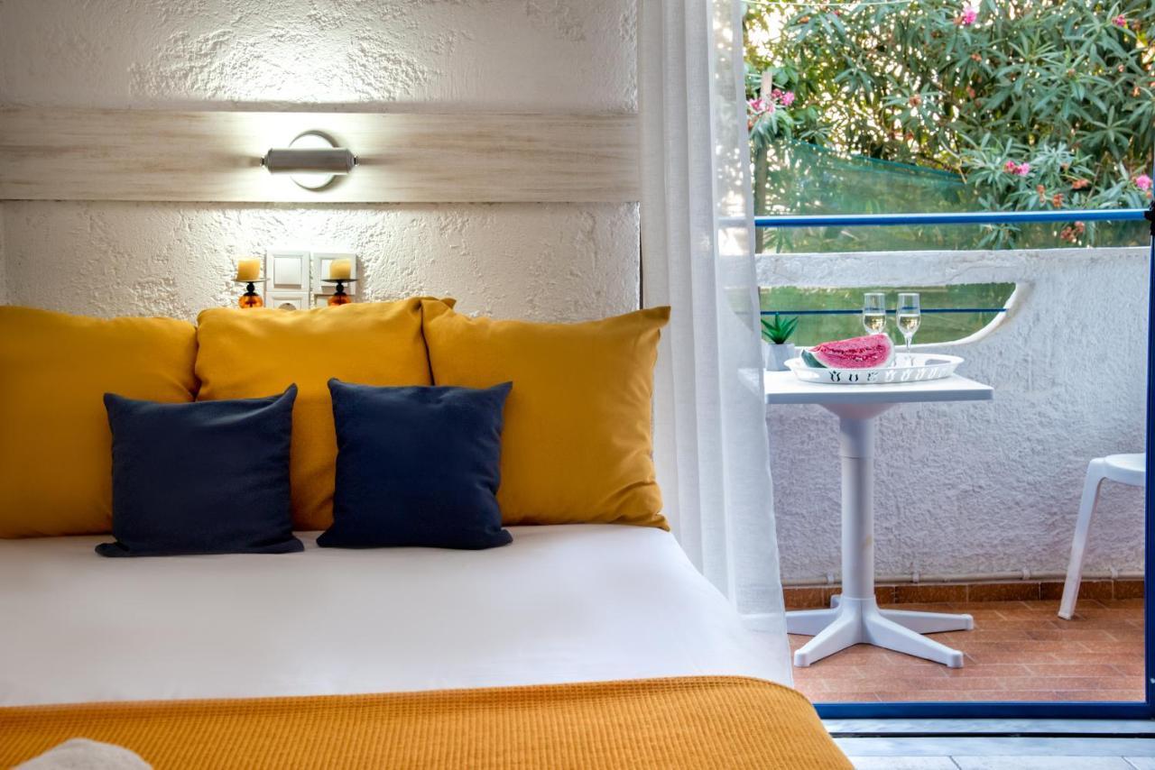 Amazona Aparthotel Agia Pelagia  Exterior photo