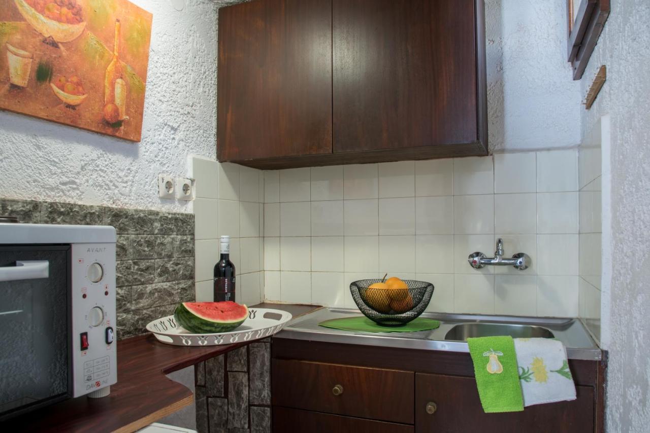 Amazona Aparthotel Agia Pelagia  Exterior photo