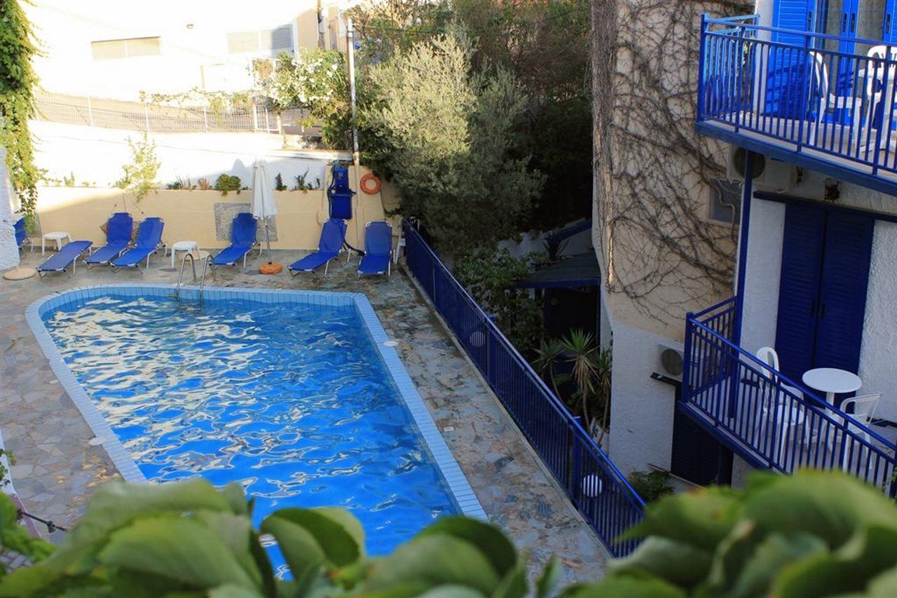 Amazona Aparthotel Agia Pelagia  Exterior photo